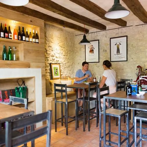 Bar à Vins de Lise et Bertrand Jousset 361205