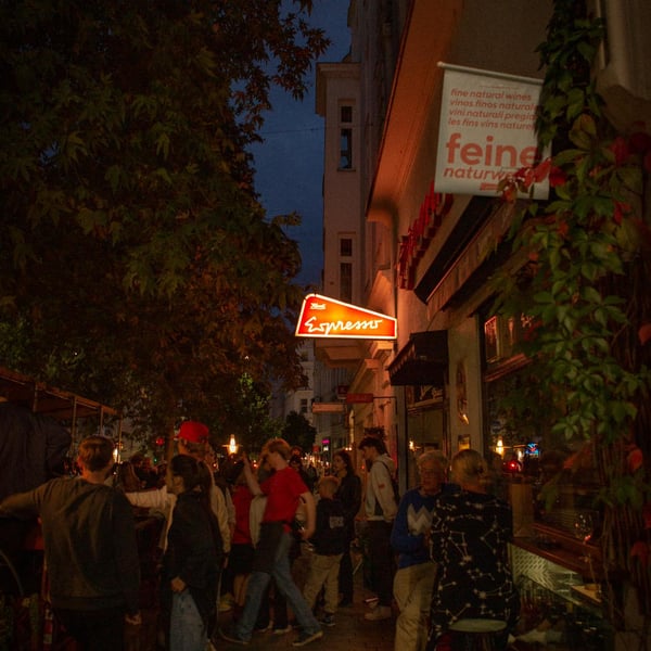 Café Natural Wine Bar Espresso 689177
