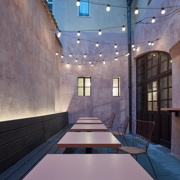 Autentista wine & champagne bar 603487