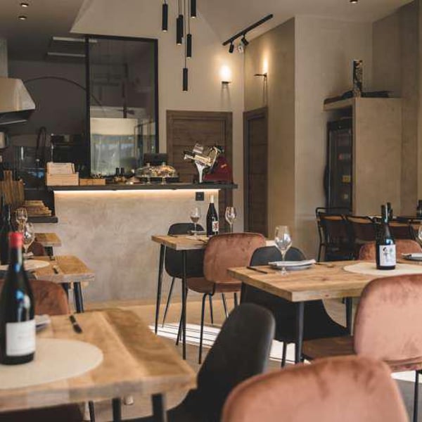 Subtil Wine Bar 595640