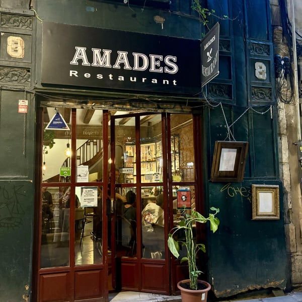 Amades 785777