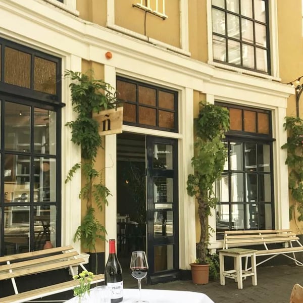 Restaurant ñ 470041