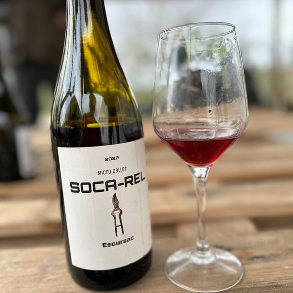 BERNAT’S Wine Warehouse 757532