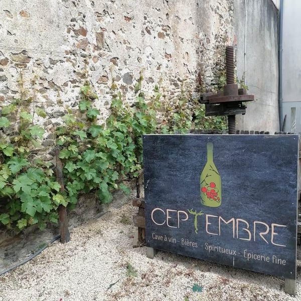 Cave Ceptembre 479802