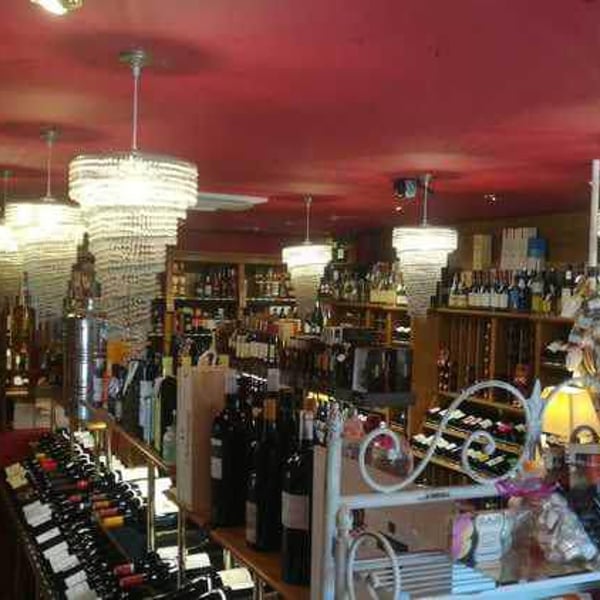Cave des Jacobins 77016