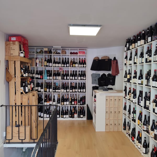 ESSENCIA wine 759681