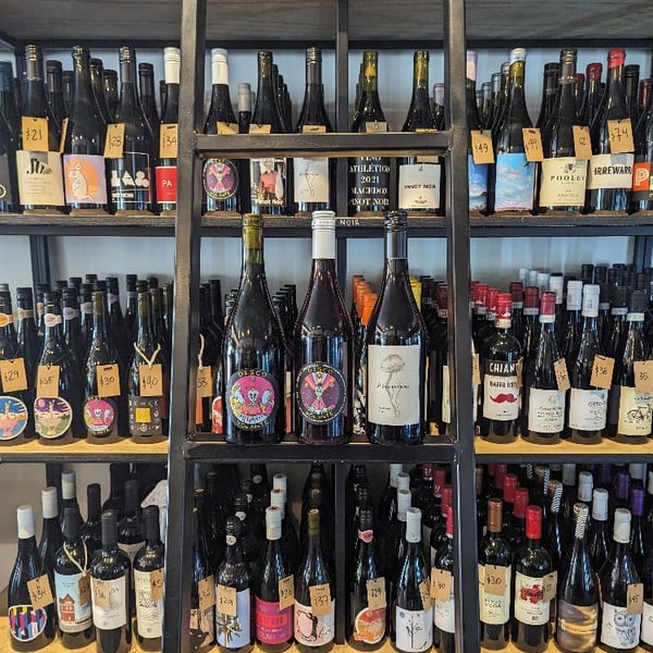 Upstairs wines 744080
