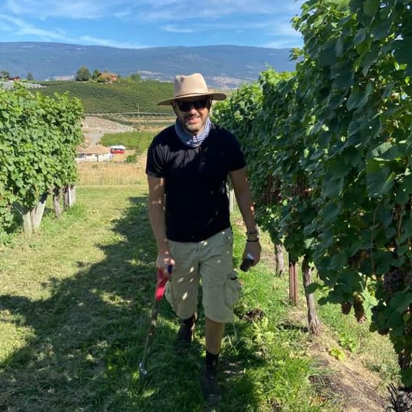 Thorn & Burrow Wines - Alex Thornley
