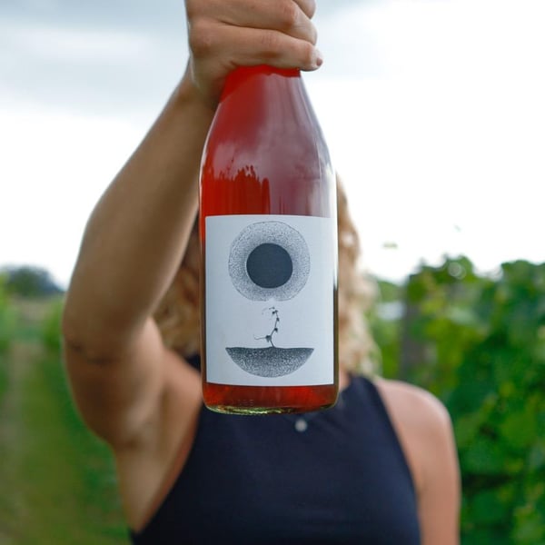 Aard Wine - Annabelle Koopman and Bart De Parade
