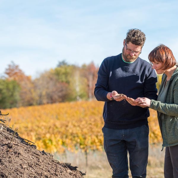 O Naturel Wines - Lucie & Brook Lawrence