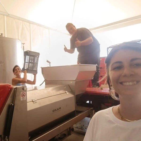 Azienda Agricola Midia - Manuela Rendina & Gaia Barbagallo