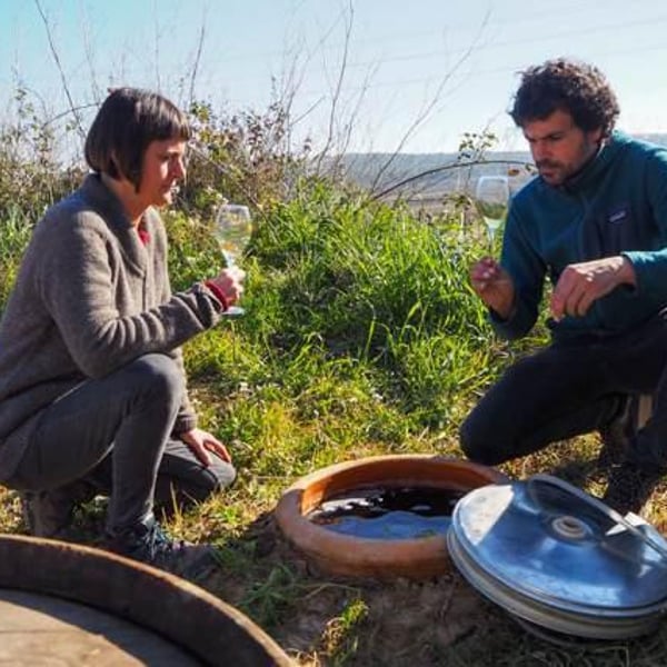 Celler Entre Vinyes - Maria Barrena & Josep Tort Montserrat
