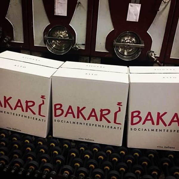 Bakari - Stefano Menti