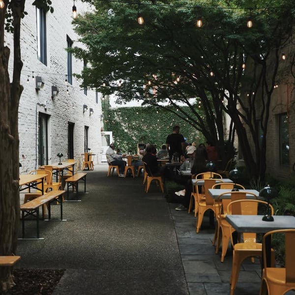 Golden Age Wine Garden 934818