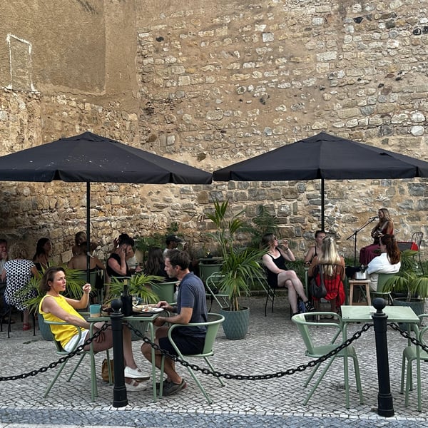 Bago Wine Bar 973632