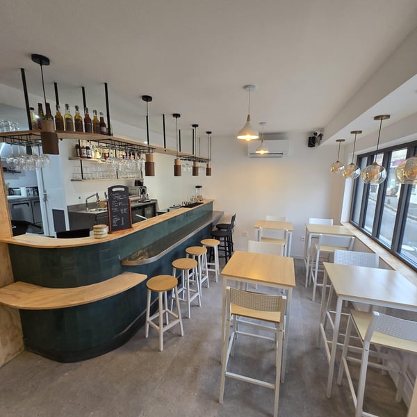 Fenlay club bar cave à manger 967196