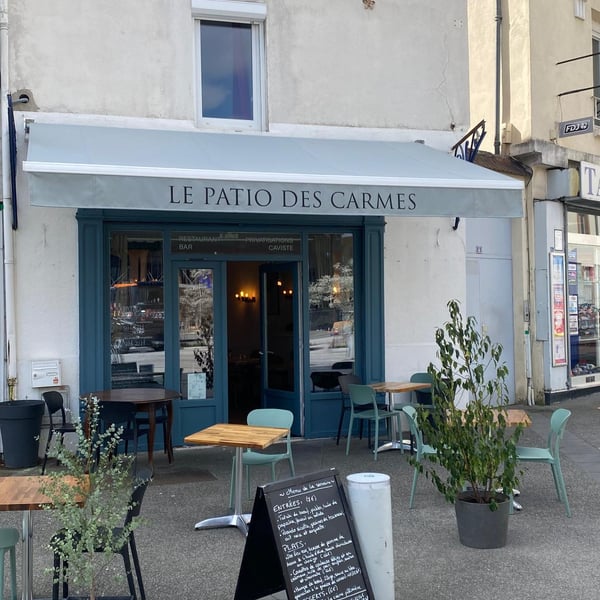 Le patio des Carmes 960372