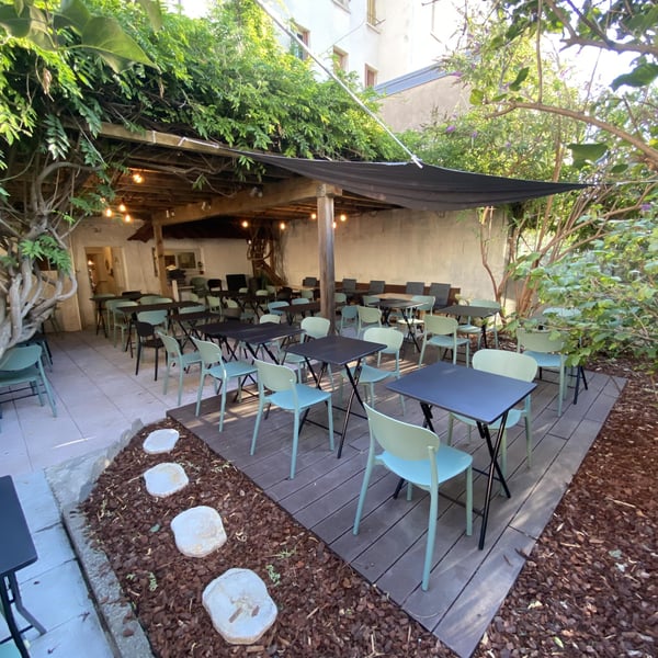 Le patio des Carmes 960375