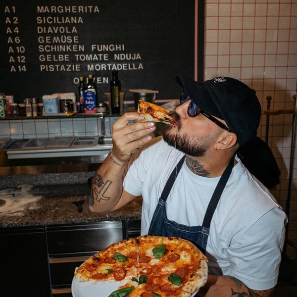 PIZZA RIBELLE del MONTE OFELIO 925152