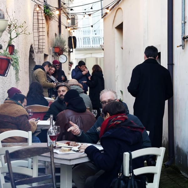 RUINS - VINERIA INCLUSIVA CON CUCINA 868835