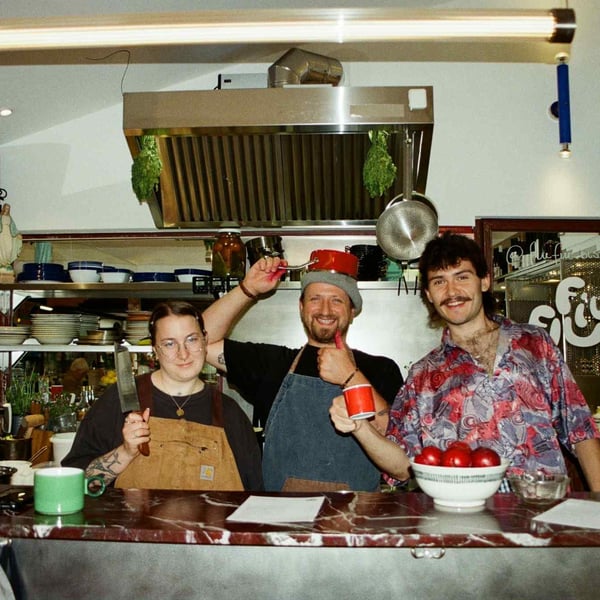 FIU FIU BISTRO 1297946