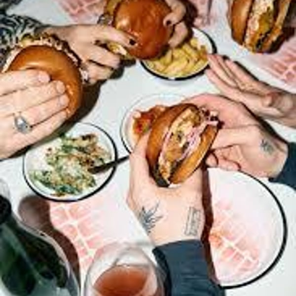 Mosh! Smashburgers & More 909480