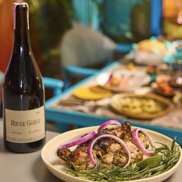 Ms.Maria & Mr.Singh 916128