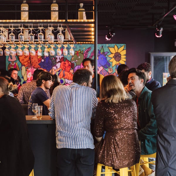 THEATRE A LA MINUTE 950851