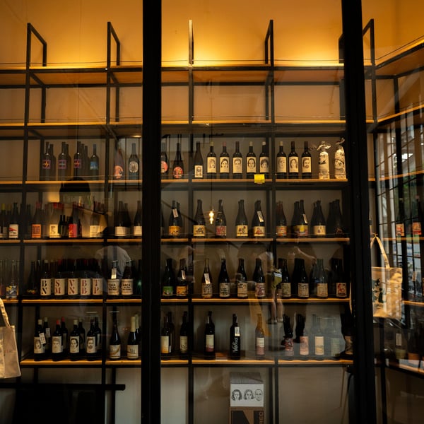 Unfined Wines 972629