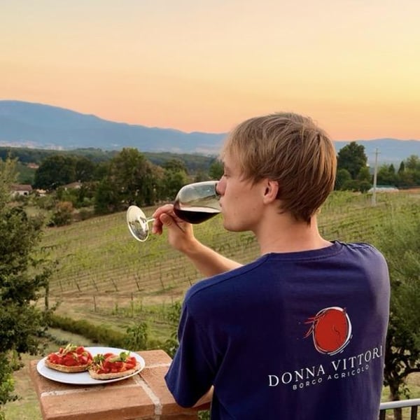 Donna Vittori - Borgo Agricolo - Maria Vittori