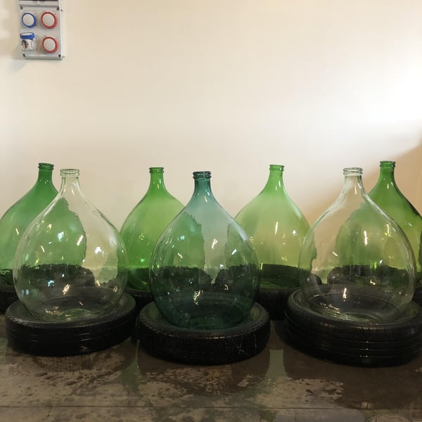 Gustinella Wine - Sonia Gambino