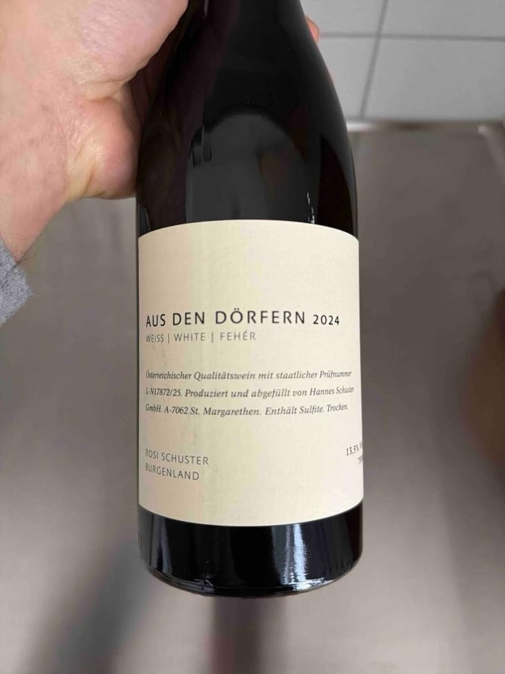 Aus den Dörfern - Weingut Rosi Schuster - Hannes Schuster 
