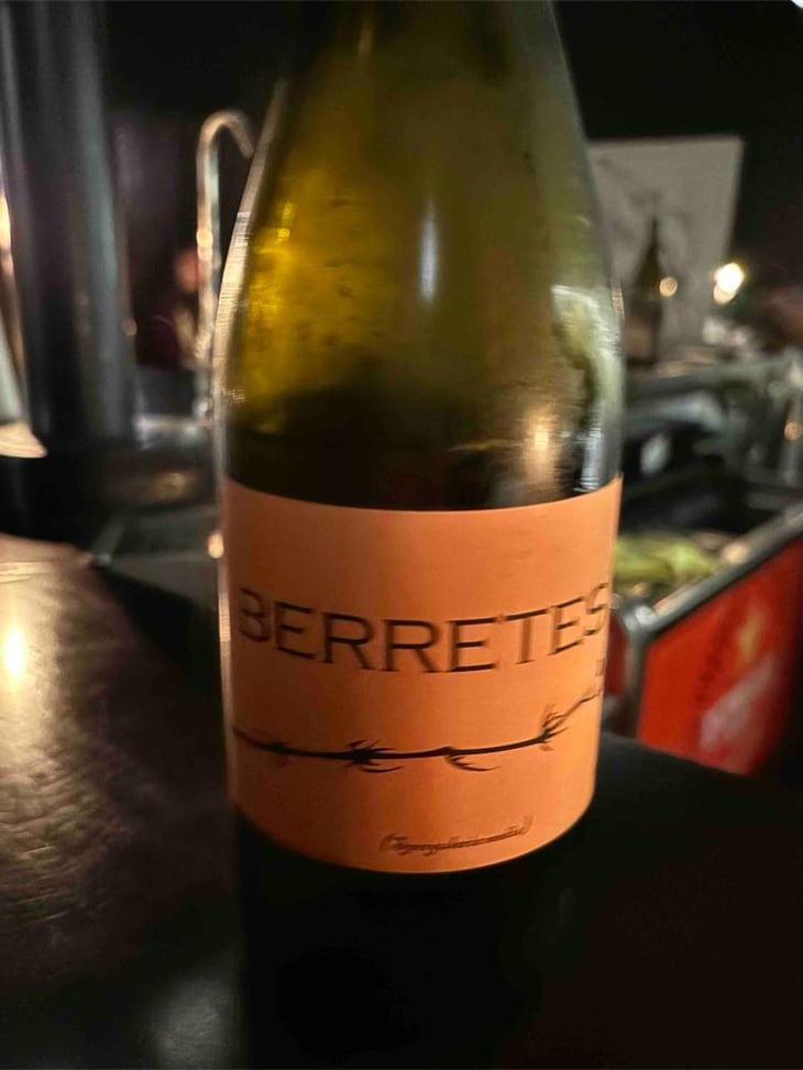 Berretes - Microbodega Rodríguez Morán - Microbodega del Alumbro - Maribel, Abel y Juan José Moreno 