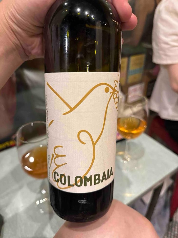 Bianco 2022 - Colombaia - Dante & Helena Lomazzi 