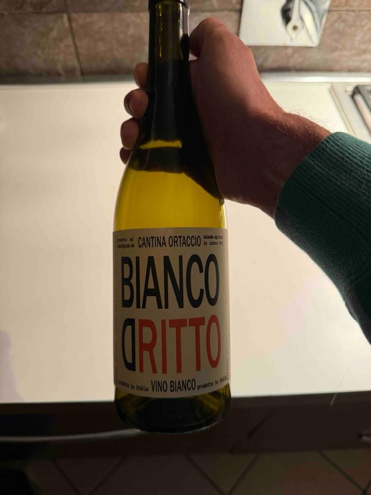 Bianco D’Ritto - Cantina Ortaccio - Massimo Antonuzi & Patrizia Montanari 