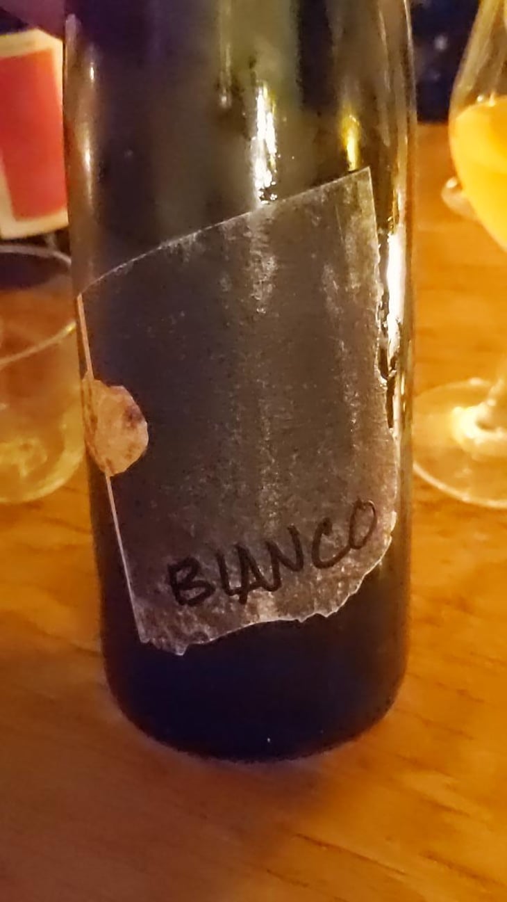 Bianco - Hannes & Claudiu weine - Hannes Bergdoll & Claudiu Dumea 