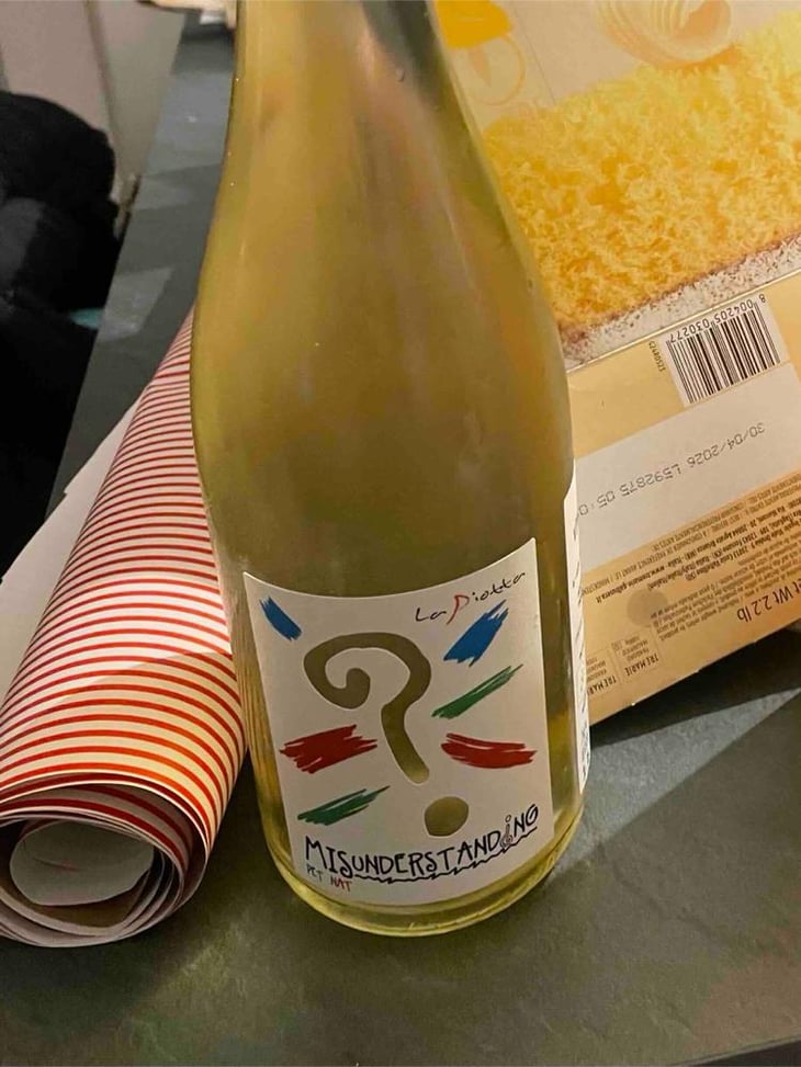 Bianco vino frizzante Pet Nat - Misunderstanding - The Piotta -2023