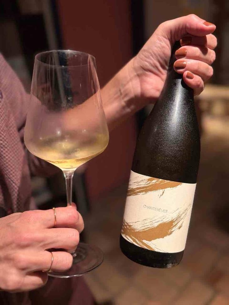 Bourgogne Chardonnay - Chanterêves - Guillaume Bott & Tomoko Kuriyama 