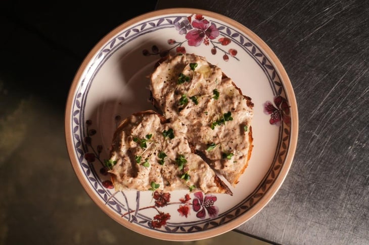 Bruschetta With Italian Tuna Pâté - ÀGORÀ Wine & Deli - 1388161