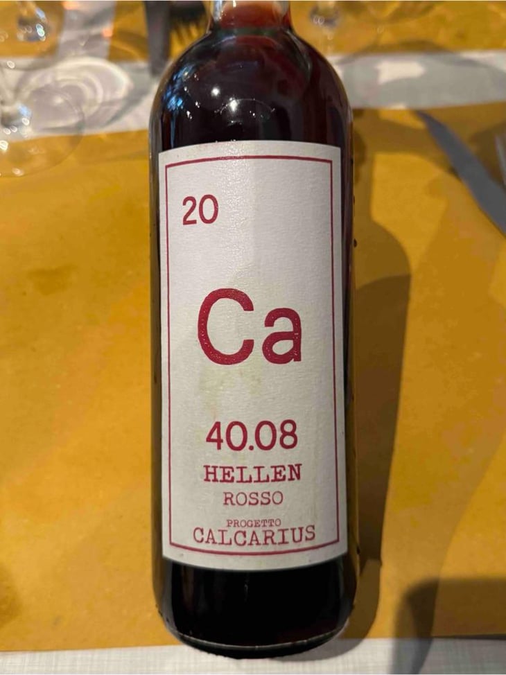 Calcarius Hellen Rosso - Valentina Passalacqua - Valentina Passalacqua 