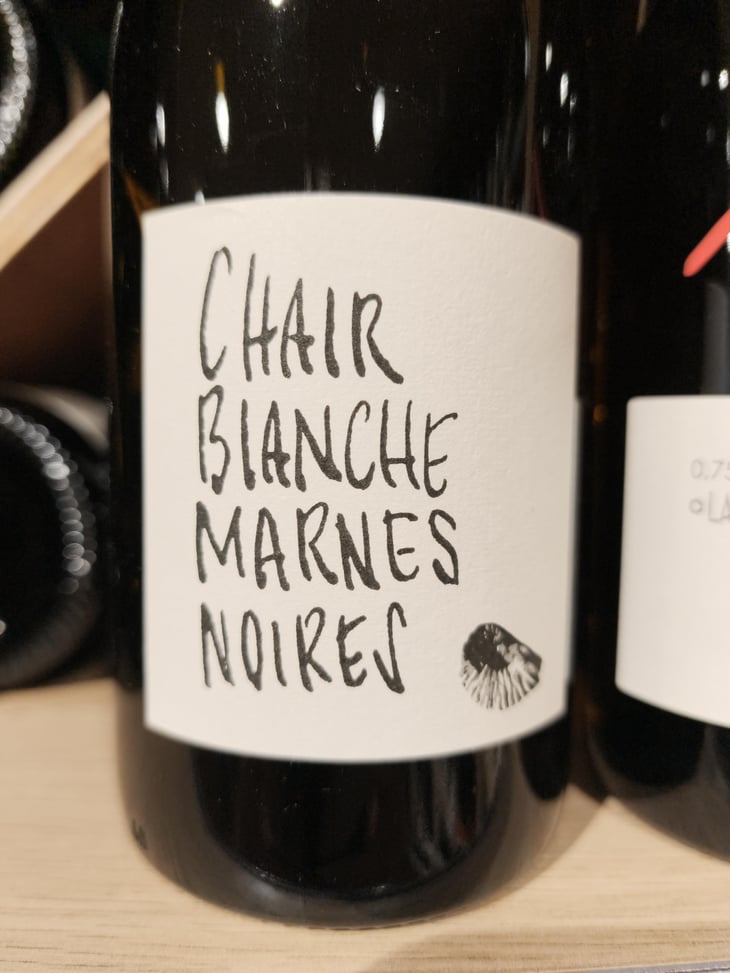 Chair blanche marnes noires (label since 2020) - La Bancale - Bastien Baillet & Céline Schuers 