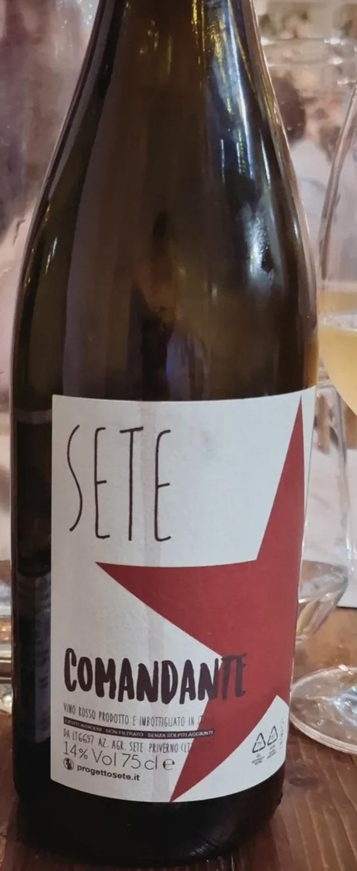 Comandante - Sete - Vini Naturali - Emiliano Giorgi, Arcangelo Galuppi, Martina D’Alessio 