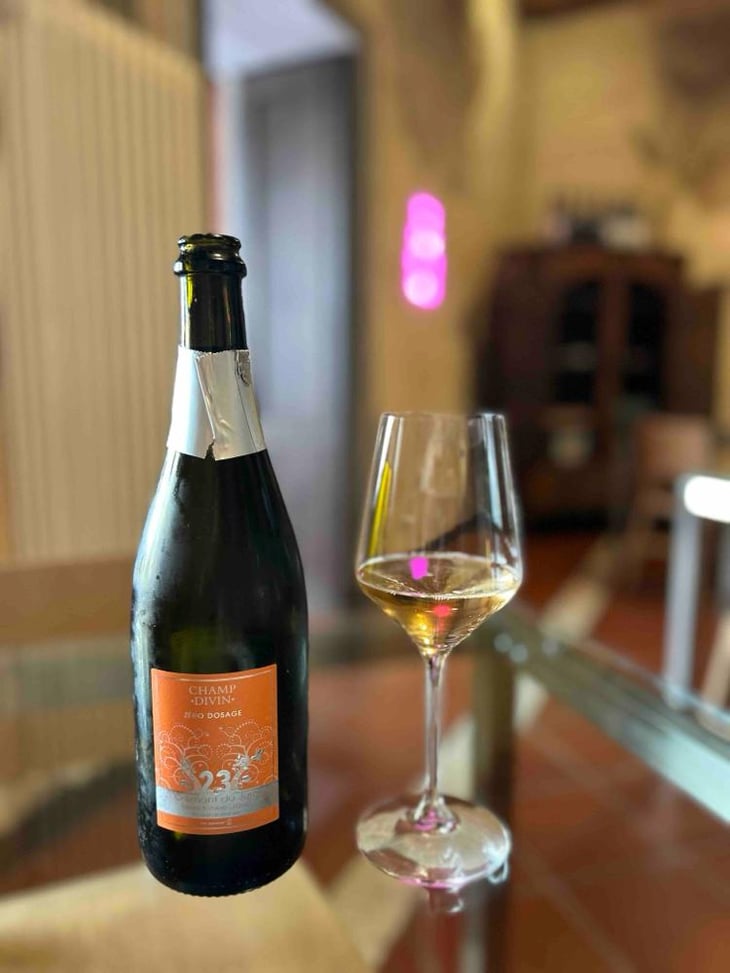 Cremant Du Jura, Zero Dosage - Champ Divin - Fabrice & Valérie Closset 