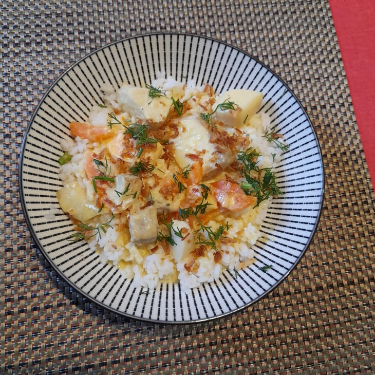 Curry De Poisson Et Riz - Cafe Du Port - 855275