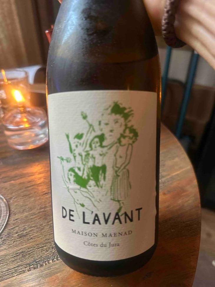 DE L'AVANT - Domaine Maison Maenad - Katie Worobeck -2020
