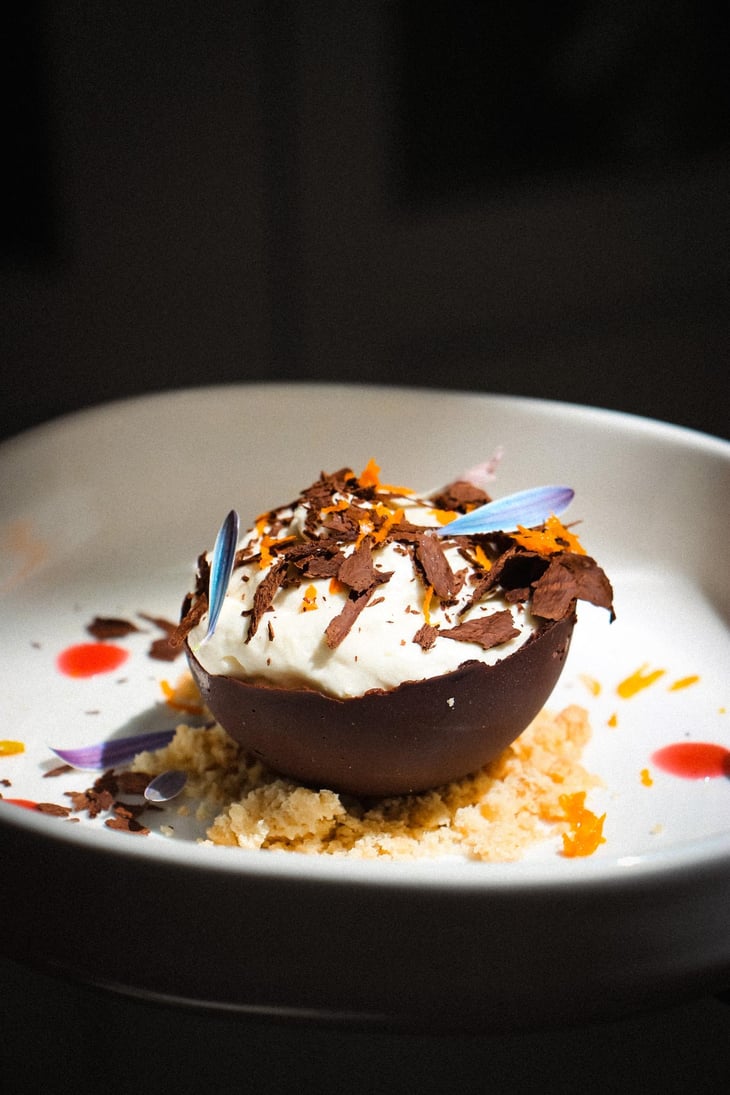 Demi Sphère Chocolat, Mousse Au Chocolat Blanc Et Agrumes - Les Ostals - 1350887