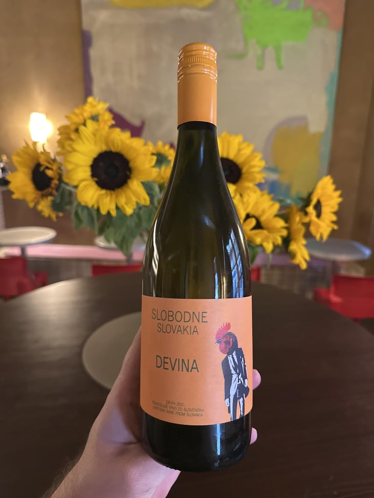 Devina - Slobodné Vinárstvo - Majer Zemianske Sady - Michal Kuropka, Agnes Lovecká, Katarína Kuropková 
