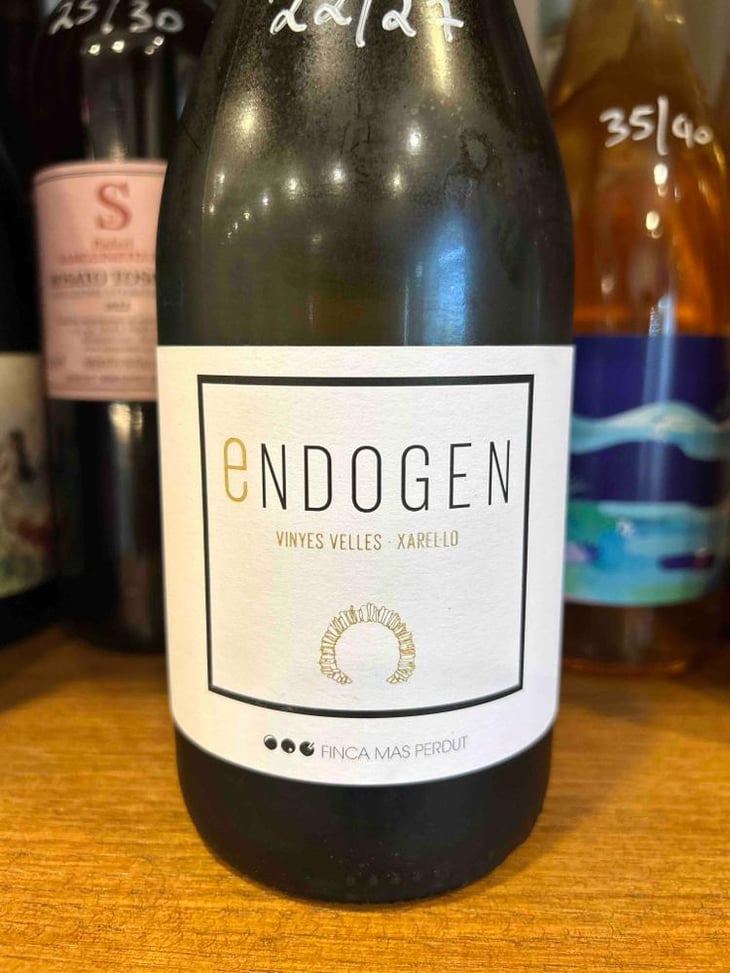 Endogen White - Finca Mas Perdut - Josep i Rebeca 