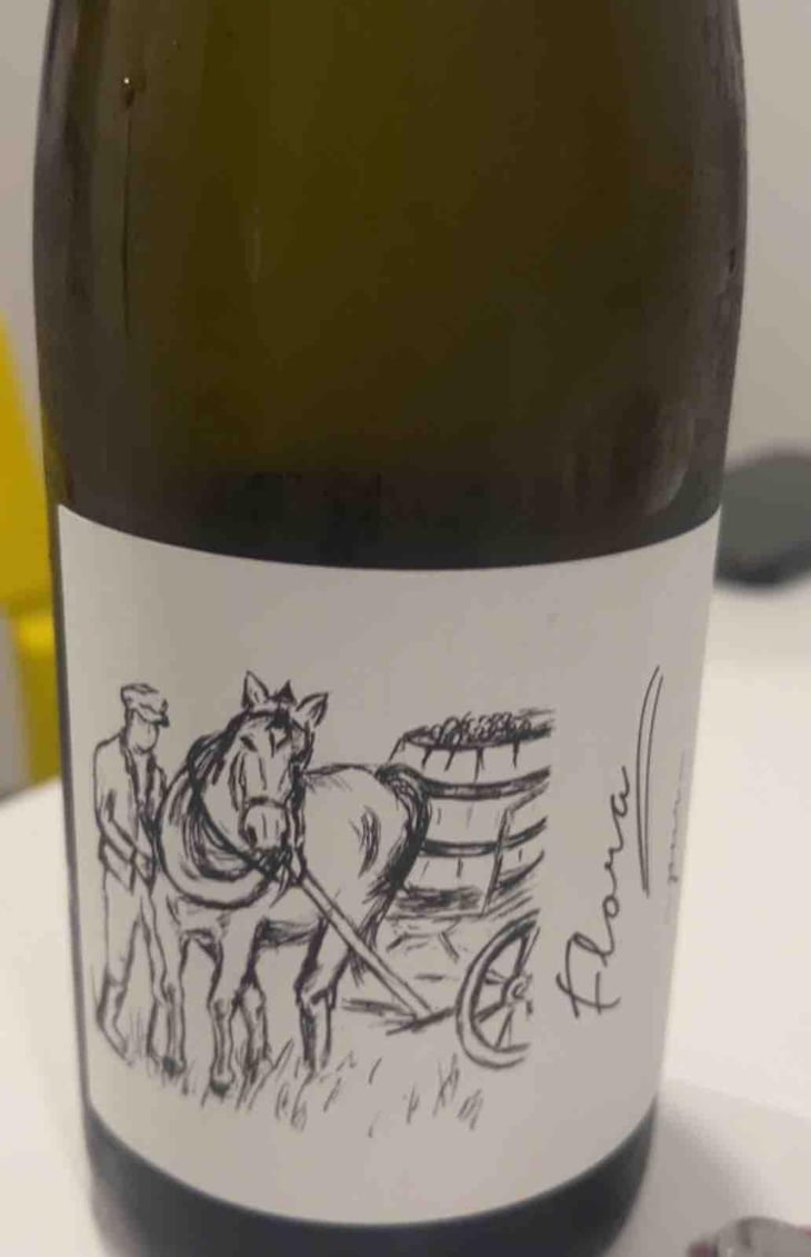 Flora - Brand Bros - Weingut Brand - Daniel & Jonas Brand 