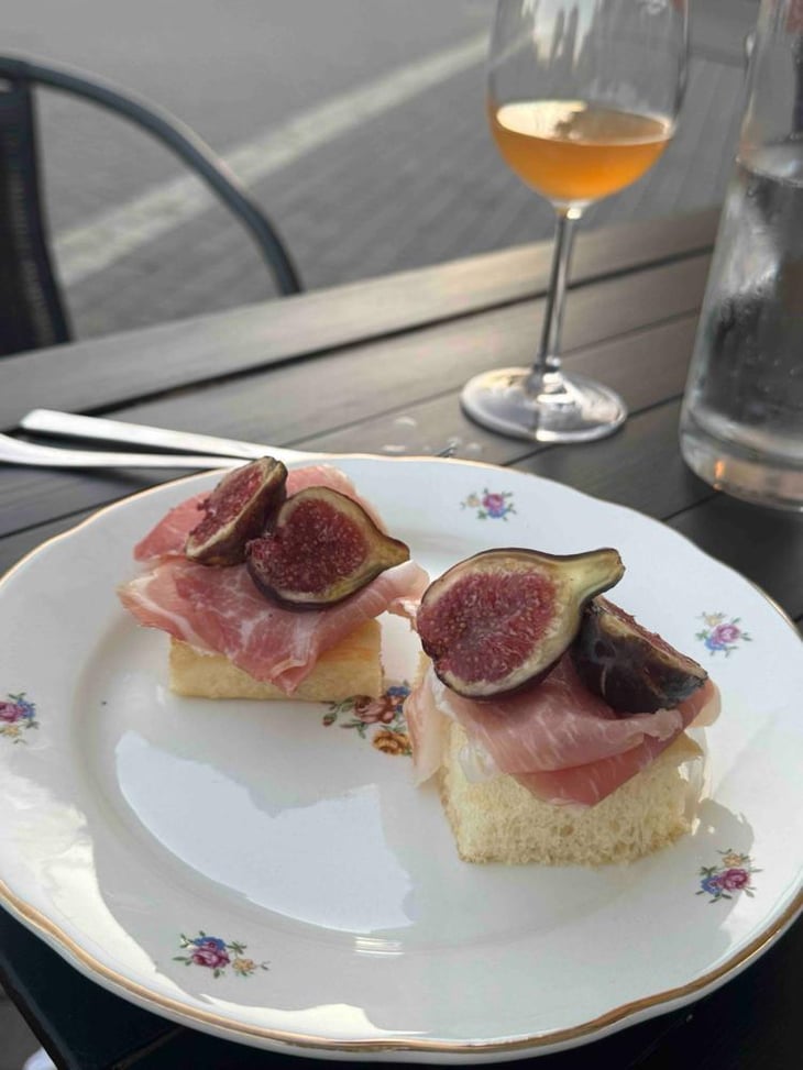 Focaccia. Cullatina Di San Genesio. Figs - Il Localetto Osteria - 1389419